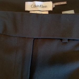 Black Calvin Klein Trousers. Worn 1 time.